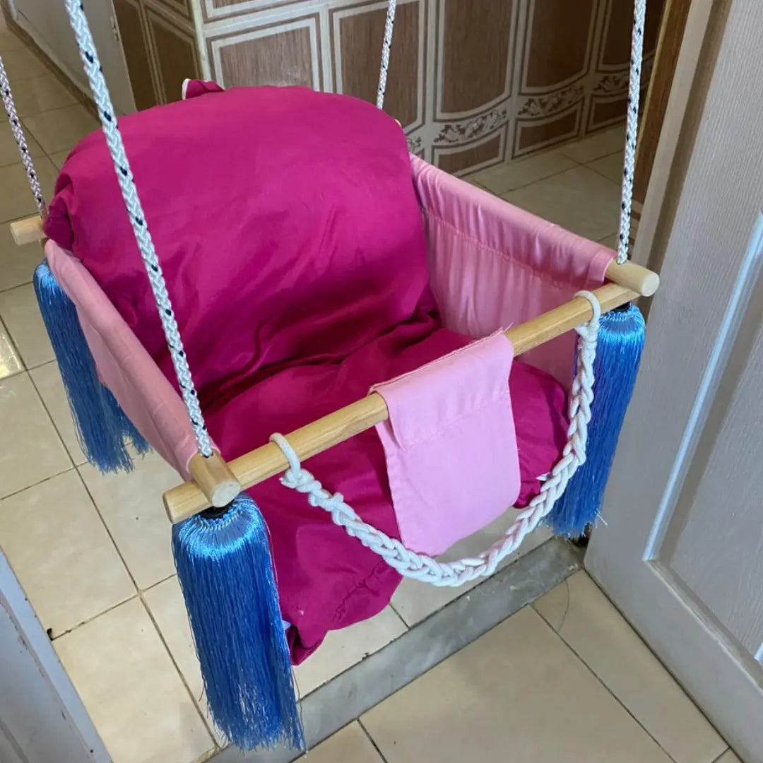 🎀 أرجوحة ومحبوبة الأطفال 😍 مصنوعة من مواد عالية الجودة ✅ مشي غير جعلولة هاذي قطعة فنية